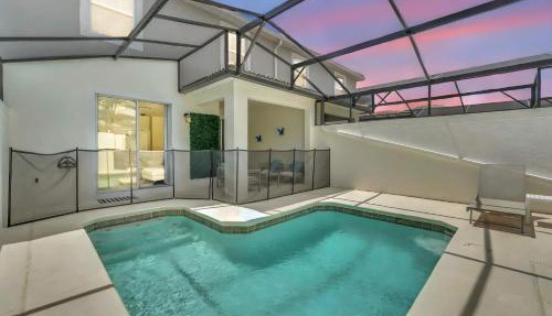 Storey Lake Escape with Pool