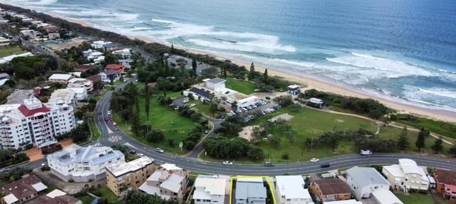 Stunning, Beachfront Dream Home - ZA3