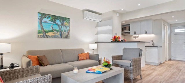 Stylish Suite by the Sea with Exclusive Beach Access & Water Activities
