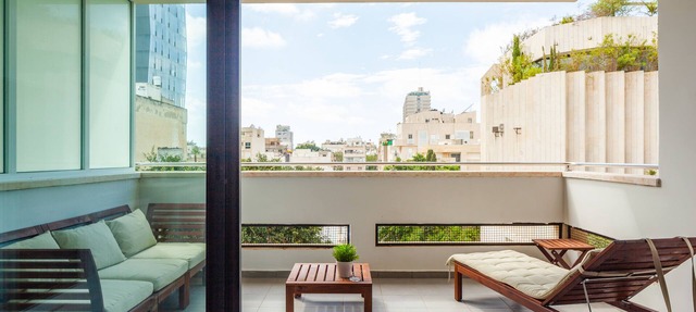 Sunny Luxary Apartments