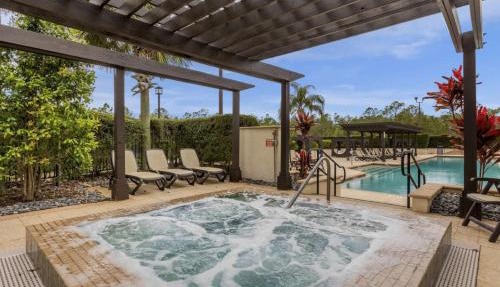 Sunny Summer Awaits - Renovated Townhome by Disney!