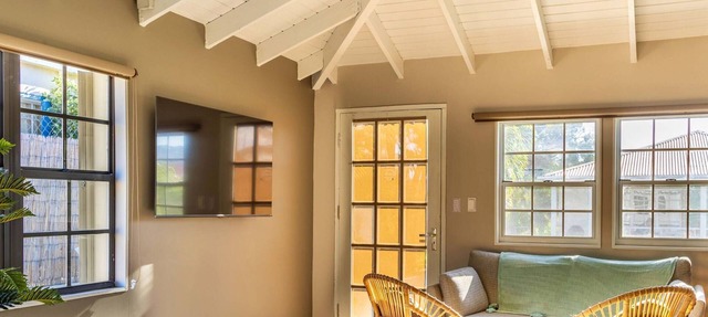 Talk of the Town Inn & Suites