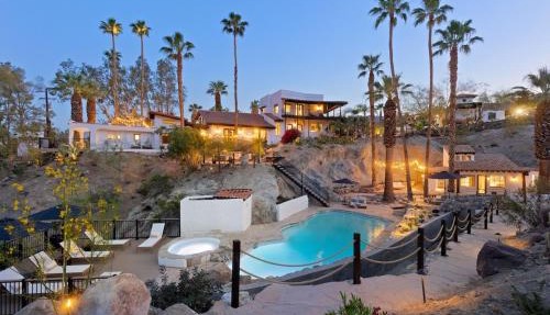 Television Host and Designer Bobby Berk Invites You To His Desert Oasis