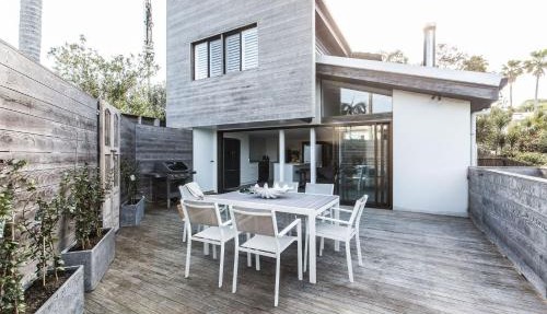 The Coconut Palm One is a designer Villa