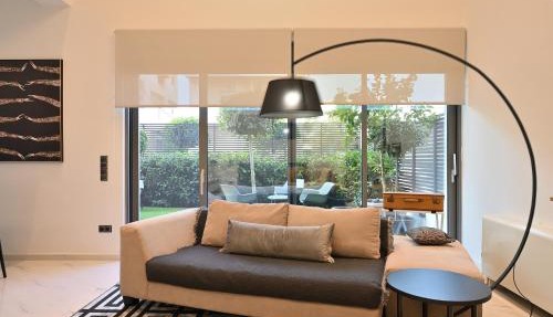 The Lop Athens Holidays Luxury Suites