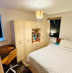 The Right Place. A Fabulous/Cozy Double Room