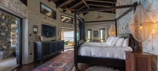 Top‑Level Sunrise Oceanview Suite, Private Balcony