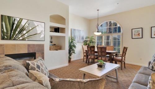 Tranquil Ground Floor Villa in Heart of LQ #A