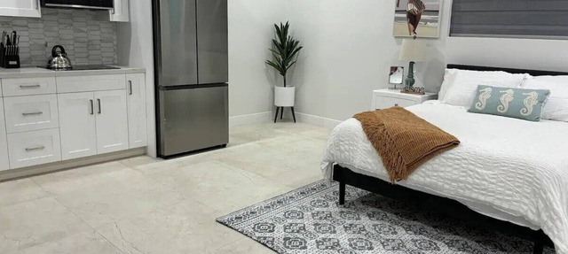 Tranquil secluded studio w/ Pool and WiFi, AC in charming Nassau