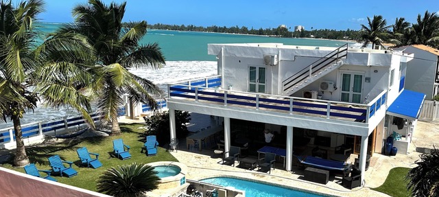 True Beachfront Stay in Luquillo, Hear the Waves – Steps to Food & Fun