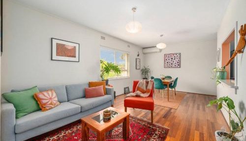 Tuart Treetop Escape - Vibrant Stay near South Beach