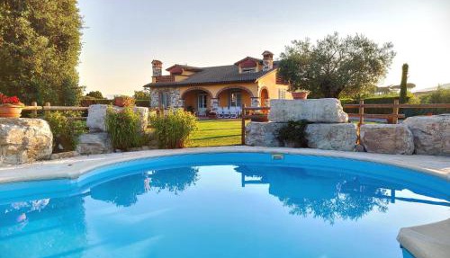 Tuscan Villa exclusive use of private pool A/C Wifi Villa Briciola