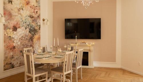 Tynska apartment