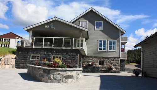 Viken Holiday Home