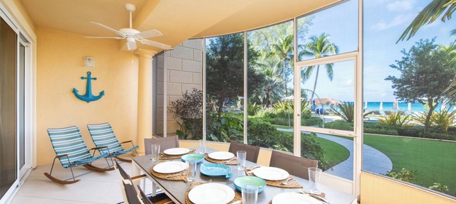 Villa 3, Ground floor, 3 bedroom, 3 bathroom, oceanfront, fully equipped.