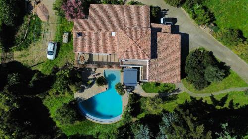 Villa A CASA DI FICU à 14kms d'Ajaccio et des plages avec Piscine Jacuzzi Pétanque Sans vis à vis