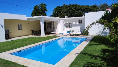 Villa Deluxe Costambar