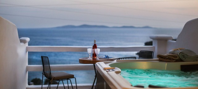 Villa Elina Suites And More