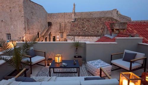 Villa inside the Old town with private terrace and floor heating