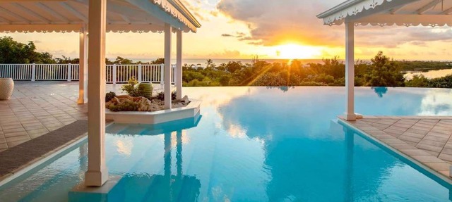 Villa La Josephine, Terre Basses