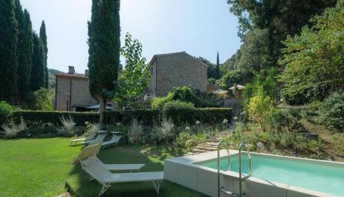 Villa Mulino Rotone - 28 guests, 12 rooms, 12 bathrooms, pool