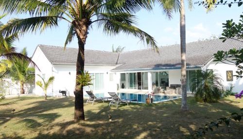 Villa Numphea, villa privée avec piscine à Khao Lak