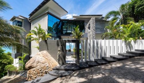 Villa Seawadee - luxurious, award-winning design Villa with amazing panoramic seaview