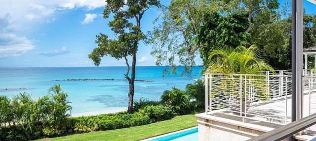 Villa Tamarindo is a luxury 4 bedroom property in Holetown, St James
