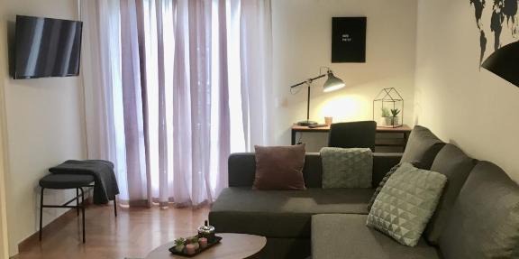 Vintage, Cosy And Quiet Apartment