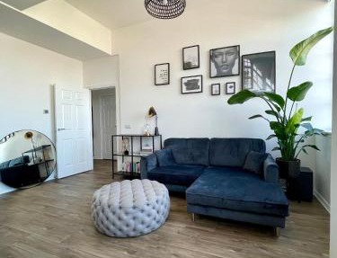 WHITE LOFT - Modern flat close to the City Centre