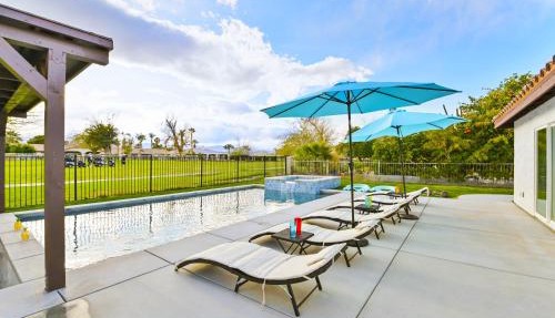 Your Stylish Getaway to Desert Fun and Relaxation